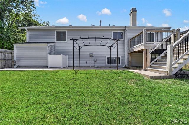 12021 Cedar Lake Court, Maryland Heights, MO 63043