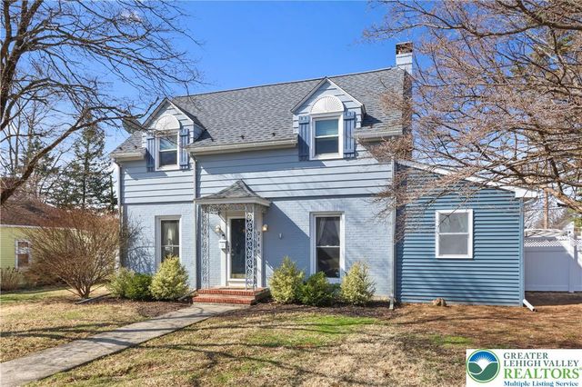 2145 Henderson Street, Bethlehem City, PA 18017