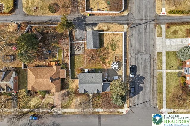 2145 Henderson Street, Bethlehem City, PA 18017