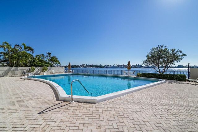 1200 S Flagler Drive 206, West Palm Beach, FL 33401