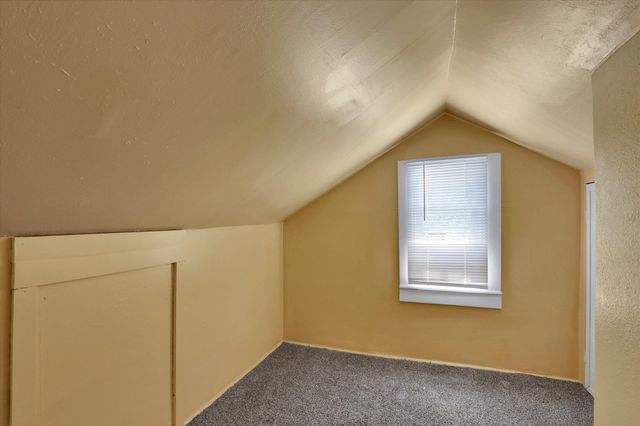 726 E Rockwell Ave, Spokane, WA 99207
