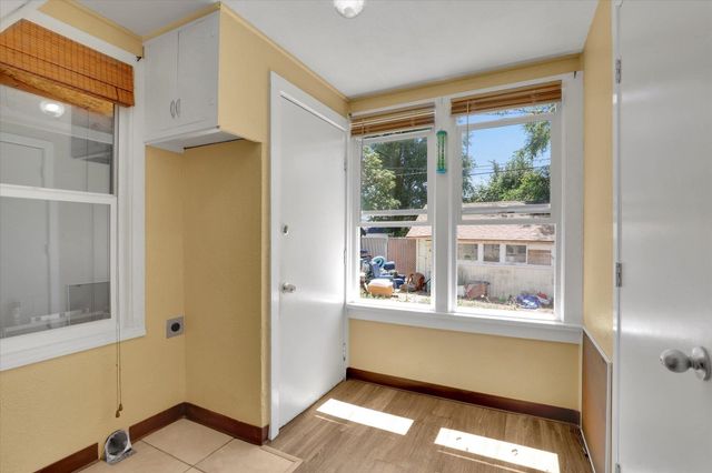 726 E Rockwell Ave, Spokane, WA 99207
