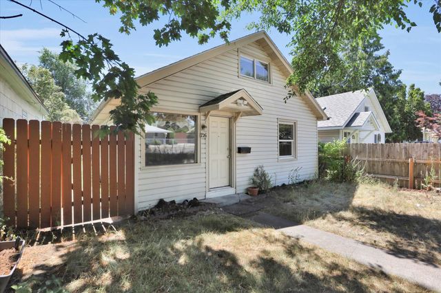 726 E Rockwell Ave, Spokane, WA 99207
