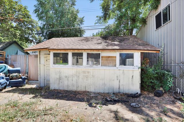 726 E Rockwell Ave, Spokane, WA 99207
