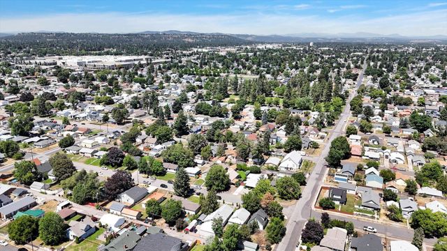 726 E Rockwell Ave, Spokane, WA 99207