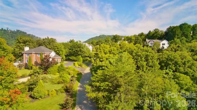 99999 Elk Mountain Ridge 12, Asheville, NC 28804