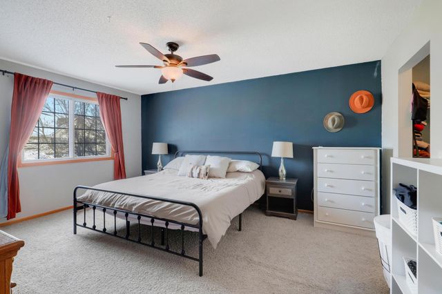 2706 Mallard Drive, Woodbury, MN 55125