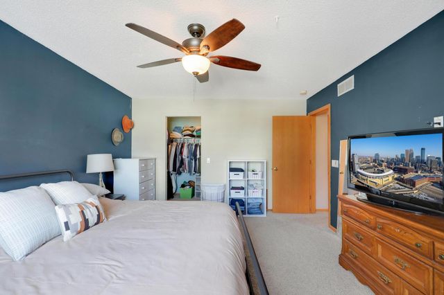 2706 Mallard Drive, Woodbury, MN 55125