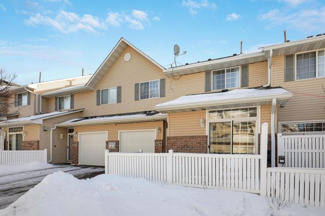 2706 Mallard Drive, Woodbury, MN 55125