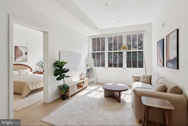 416 VINE ST #310, Philadelphia, PA 19106