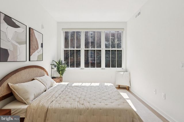 416 VINE ST #310, Philadelphia, PA 19106