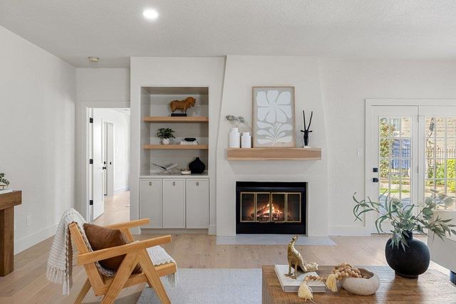 1006 Palos Verdes DR, Lakeway, TX 78734