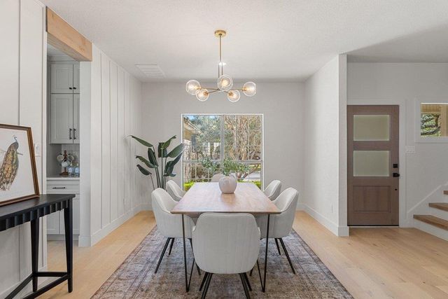 1006 Palos Verdes DR, Lakeway, TX 78734