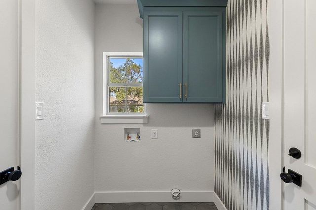 1006 Palos Verdes DR, Lakeway, TX 78734