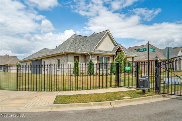 3390 Hatton Drive, Nesbit, MS 38651