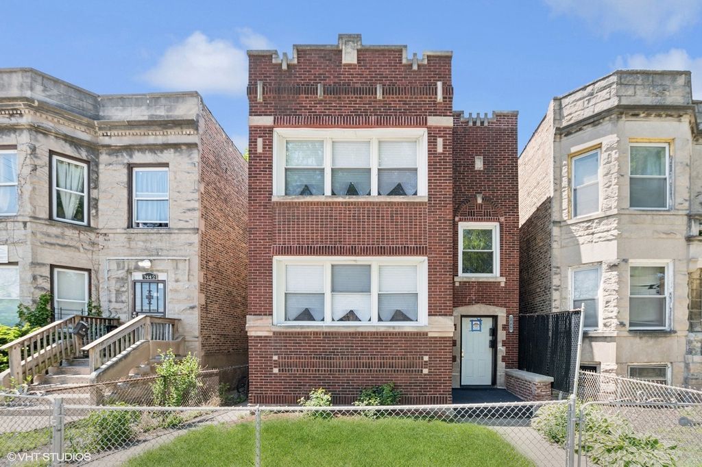 7440 S Ingleside Avenue, Chicago, IL 60619