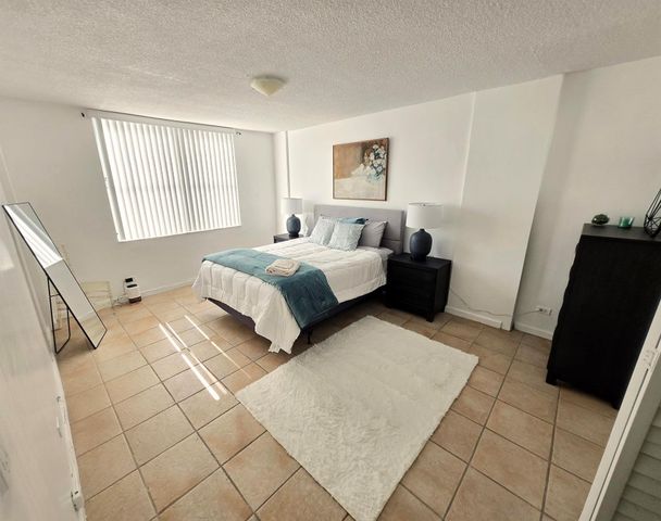 3660 NE 166th Street 312, North Miami Beach, FL 33160