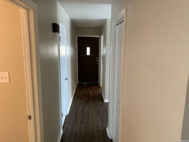 618 Gode Ln, New Braunfels, TX 78130