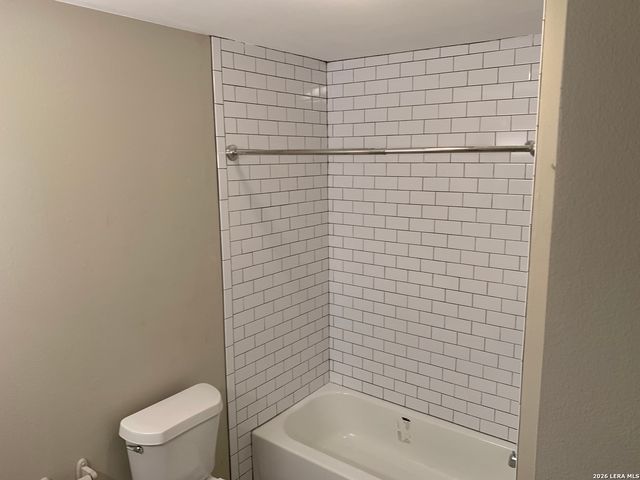 618 Gode Ln, New Braunfels, TX 78130