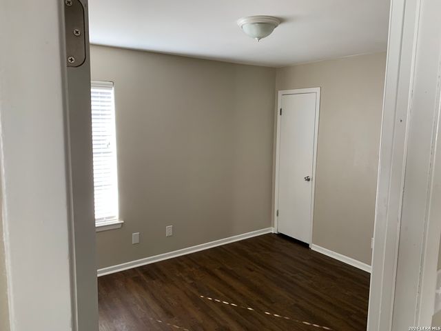 618 Gode Ln, New Braunfels, TX 78130