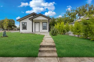1502 Menchaca, San Antonio, TX 78207