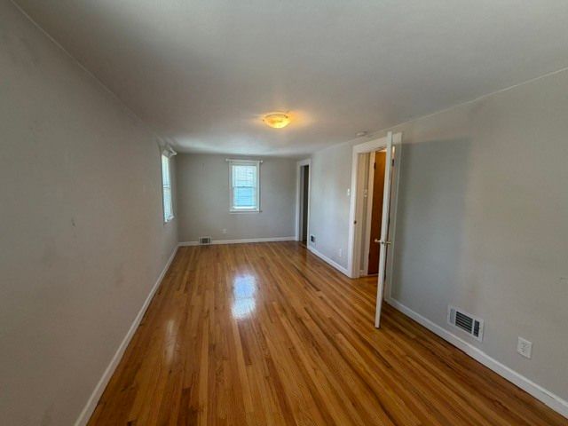 1530 Hill Avenue, Wheaton, IL 60187
