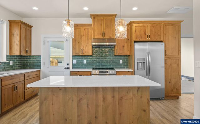2049 NW Century Dr, Corvallis, OR 97330