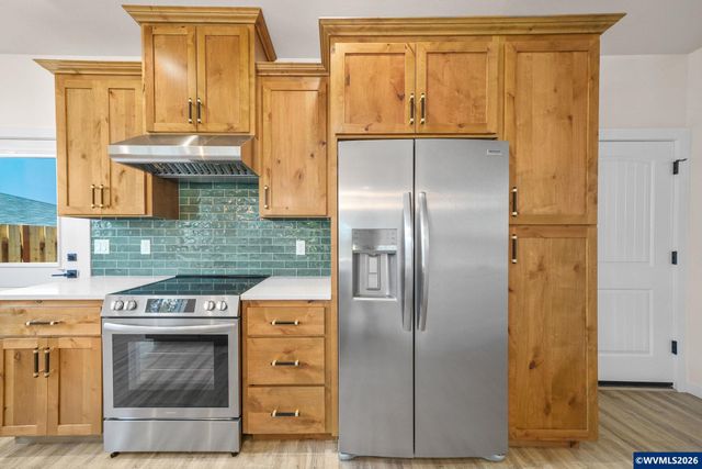 2049 NW Century Dr, Corvallis, OR 97330