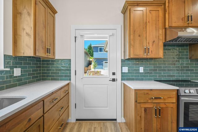 2049 NW Century Dr, Corvallis, OR 97330