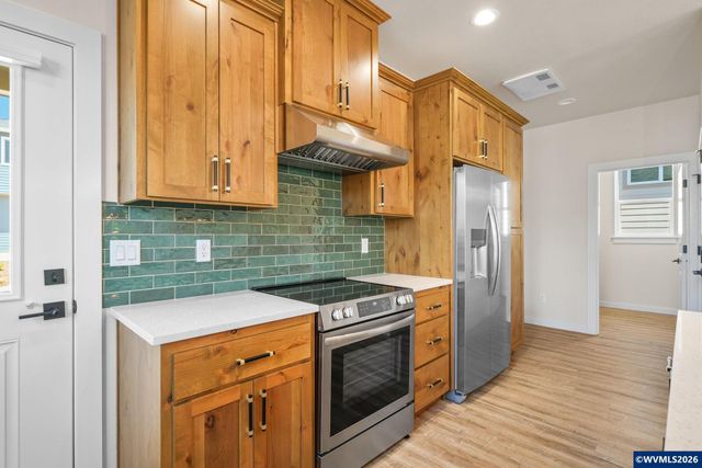 2049 NW Century Dr, Corvallis, OR 97330