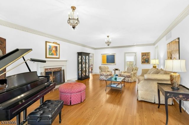 1241 Rahway Rd, Scotch Plains Twp., NJ 07076