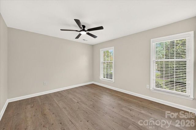 2000 Lawton Bluff Road, Charlotte, NC 28226