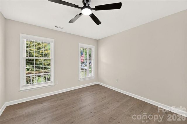 2000 Lawton Bluff Road, Charlotte, NC 28226