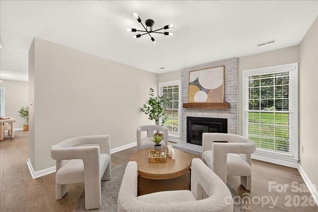 2000 Lawton Bluff Road, Charlotte, NC 28226