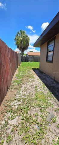 2021 BUCKEYE ROAD NE, Winter Haven, FL 33881