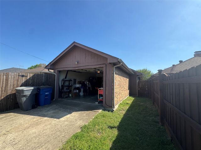 2531 Sunscape Lane, Dallas, TX 75287