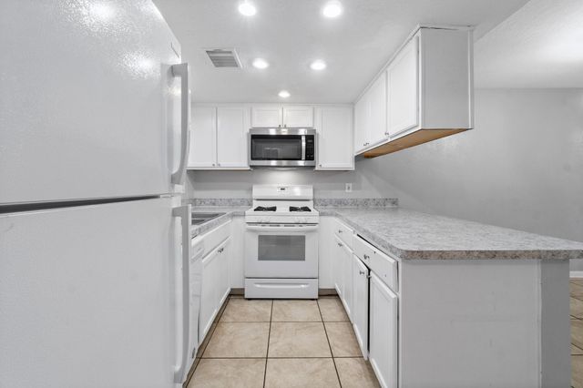 2003 Country Village Boulevard B, Humble, TX 77338