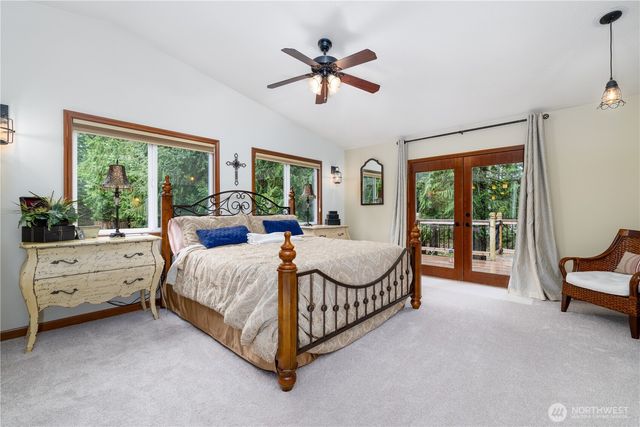 4545 Steamboat Island Road NW, Olympia, WA 98502