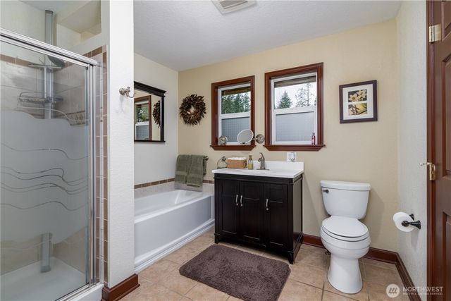 4545 Steamboat Island Road NW, Olympia, WA 98502