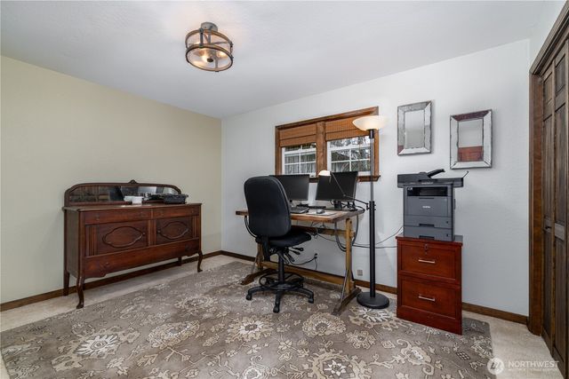 4545 Steamboat Island Road NW, Olympia, WA 98502