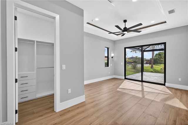 10318 St Patrick LN, Bonita Springs, FL 34135