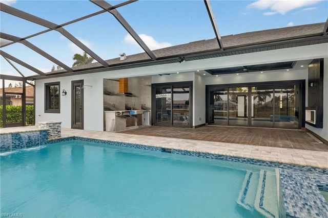 10318 St Patrick LN, Bonita Springs, FL 34135