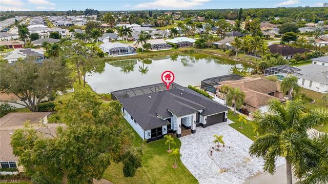 10318 St Patrick LN, Bonita Springs, FL 34135