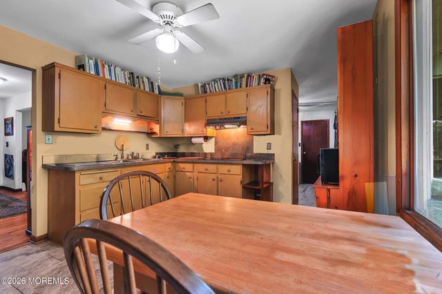 88 Ellisdale Road, Allentown, NJ 08501