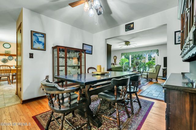 88 Ellisdale Road, Allentown, NJ 08501
