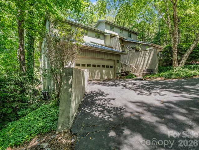 135 Mountain Village Boulevard 2005, Lake Lure, NC 28746