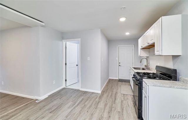 3328 Marvin Avenue, St Louis, MO 63114