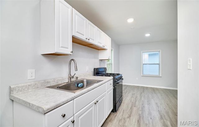 3328 Marvin Avenue, St Louis, MO 63114