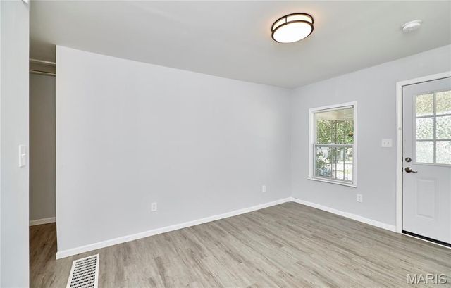 3328 Marvin Avenue, St Louis, MO 63114