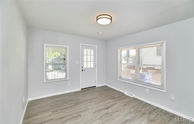3328 Marvin Avenue, St Louis, MO 63114